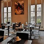 Odalys Le Cheval Blanc Aparthotel 3*