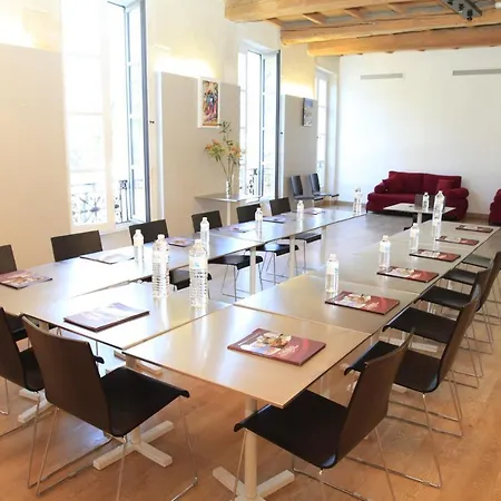 Odalys Le Cheval Blanc Aparthotel