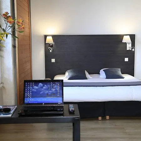 Odalys Le Cheval Blanc Lägenhetshotell 3*