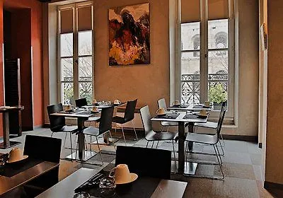 Odalys Le Cheval Blanc 아파트호텔 3*