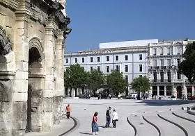 Appart hôtel Odalys Le Cheval Blanc Nîmes